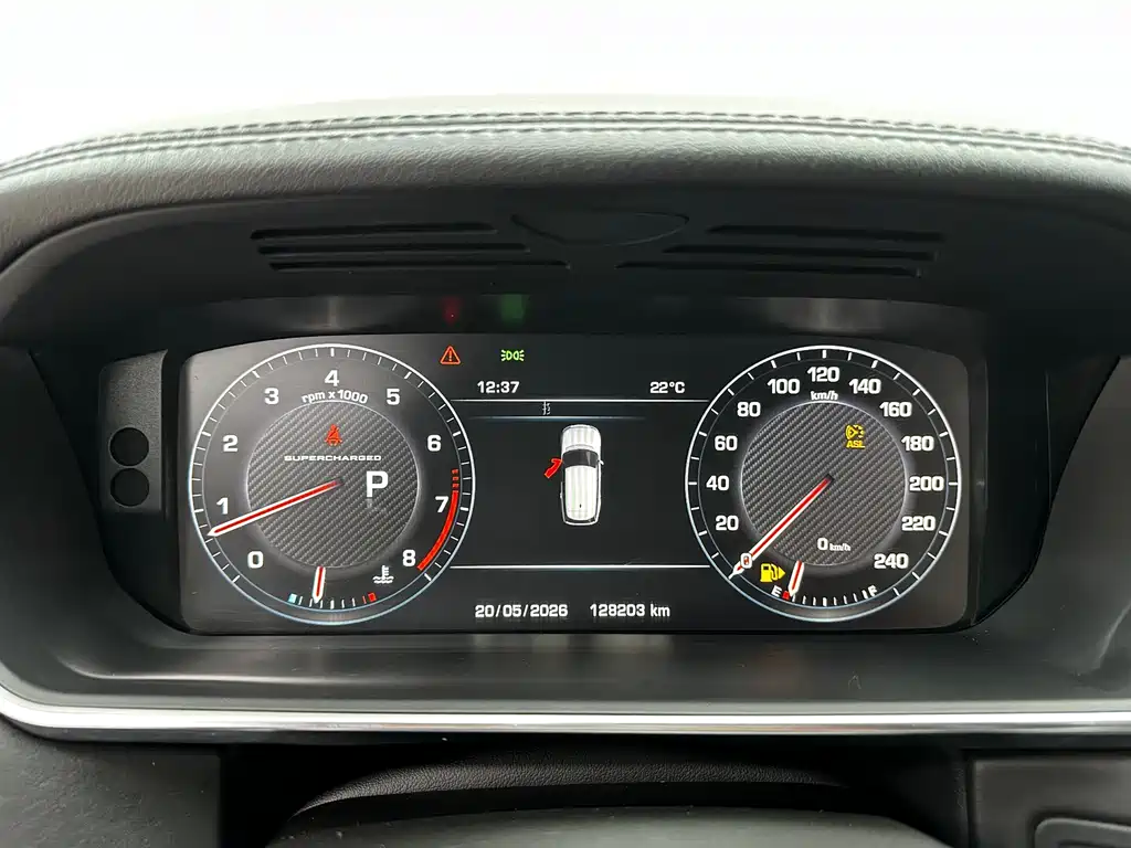 Land Rover Range Rover 2015 — фото 15