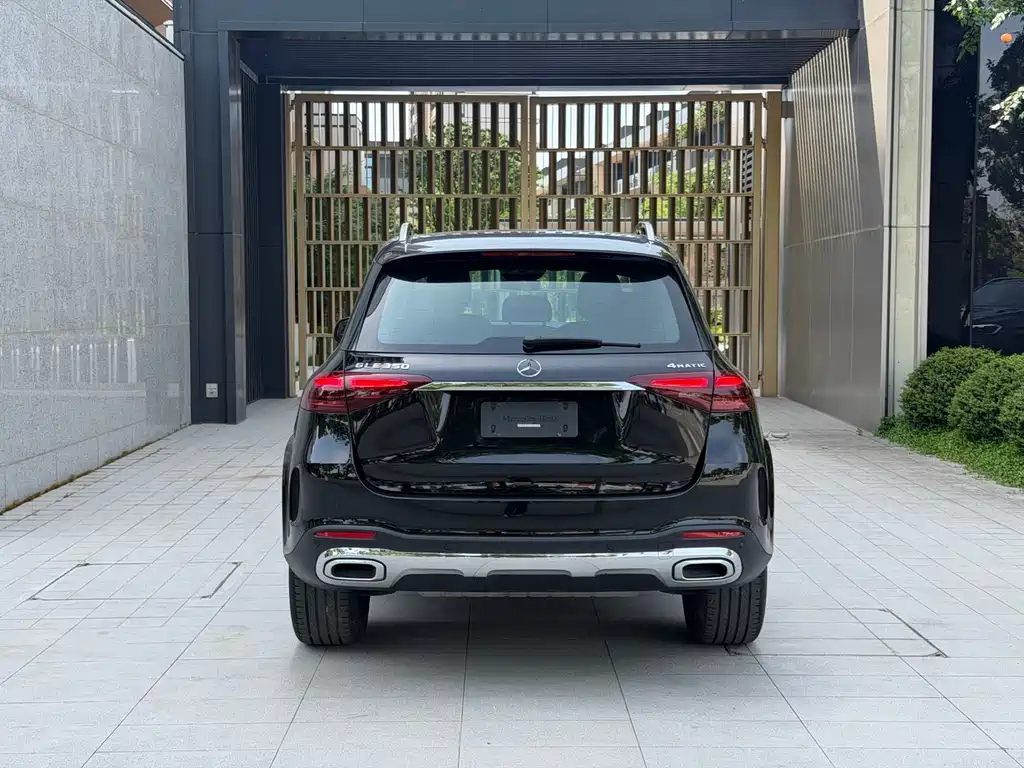 Mercedes-Benz GLE 2025