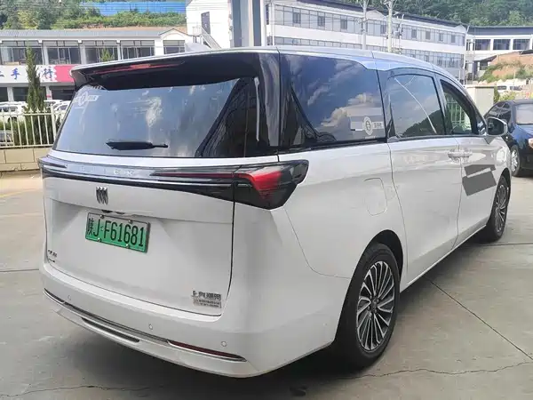 Buick GL8 New Energy 2025