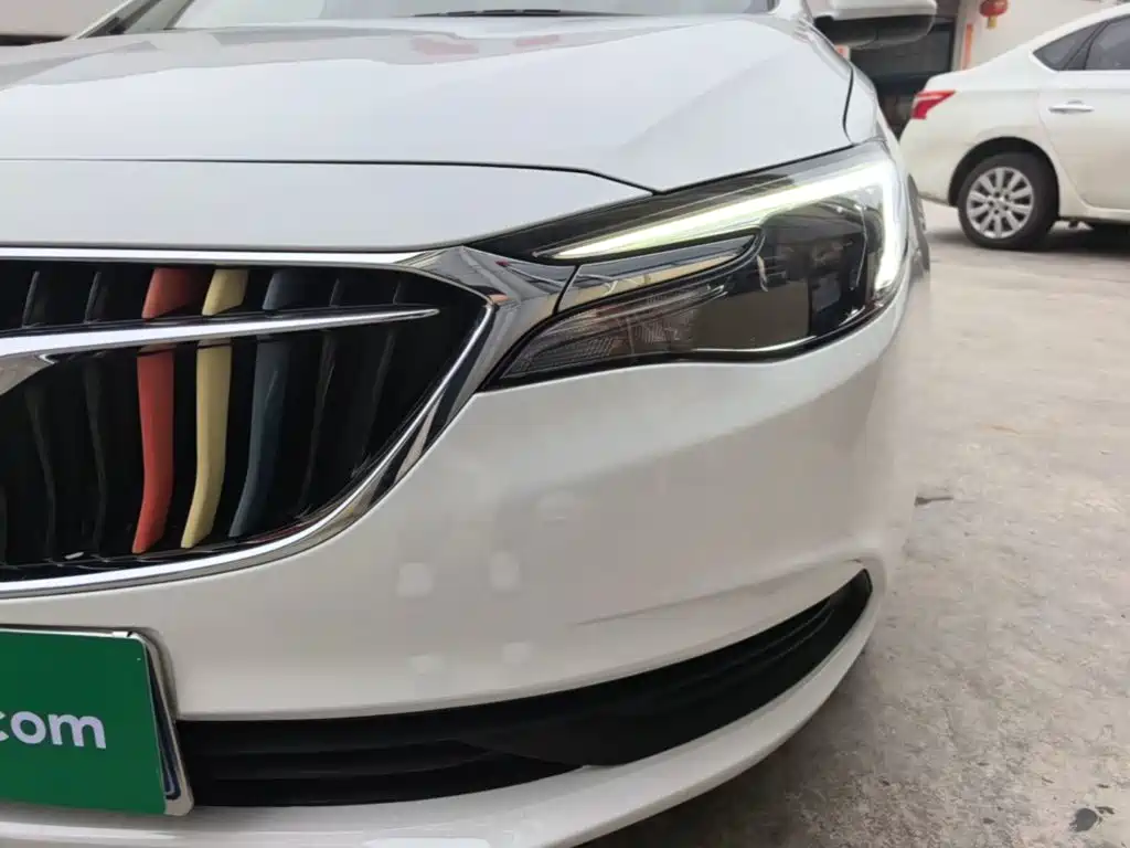 Buick Excelle 2020 — фото 18