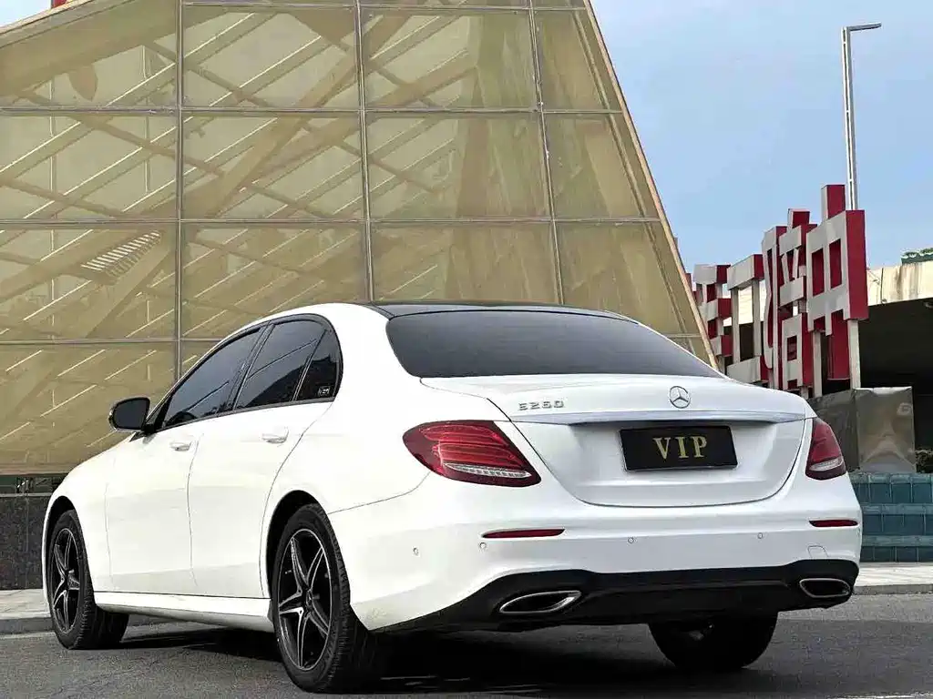 Mercedes-Benz E-Class 2020