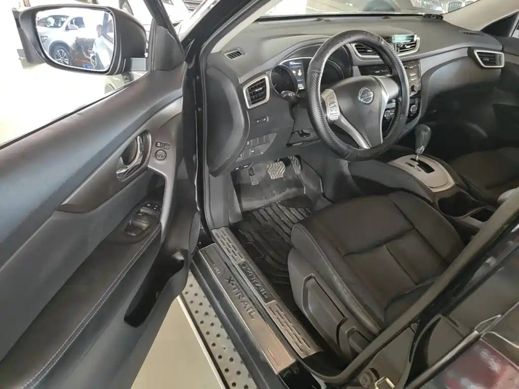Nissan X-Trail 2015 — фото 16