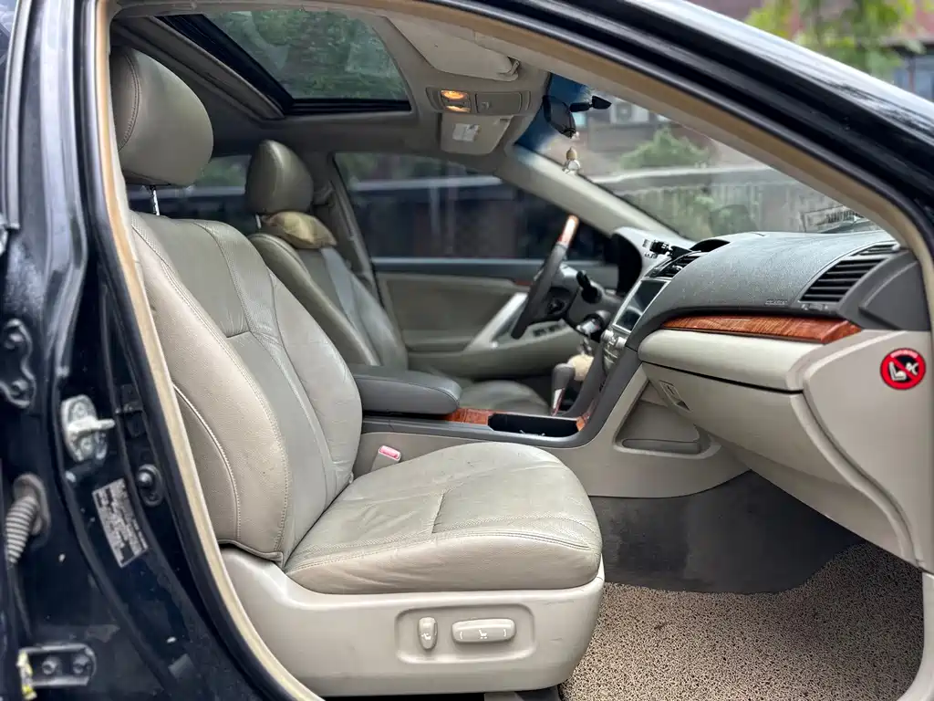 Toyota Camry 2007 — фото 12