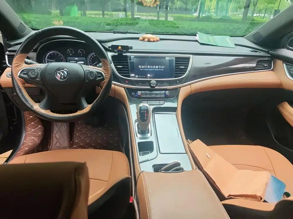 Buick LaCrosse 2018 — фото 13