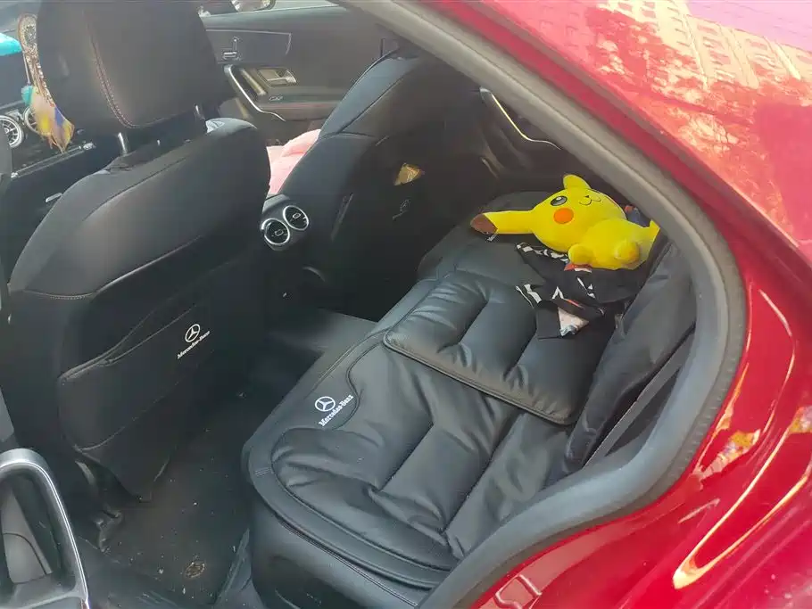 Mercedes-Benz A-Class 2023 — фото 11