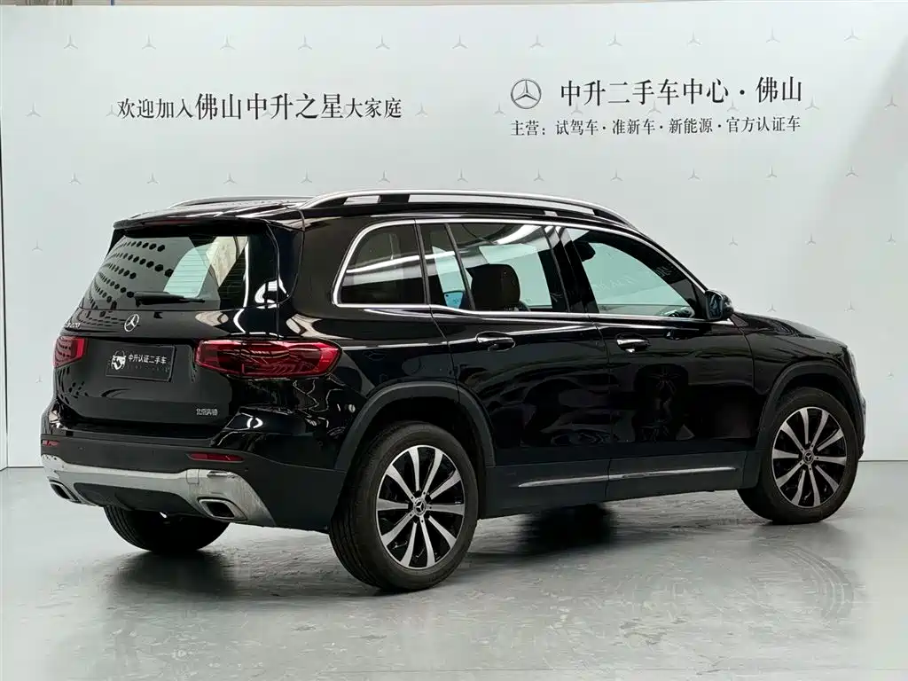 Mercedes-Benz GLB 2024 — фото 2