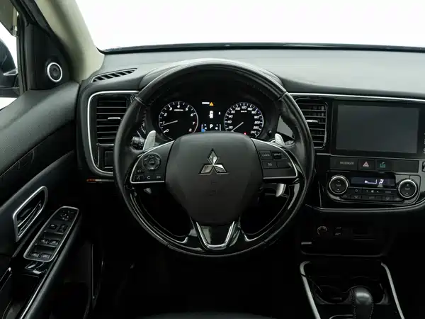 Mitsubishi Outlander 2019