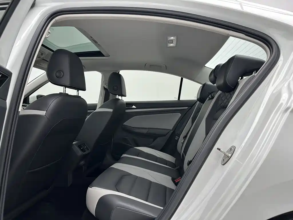 Volkswagen Bora 2022