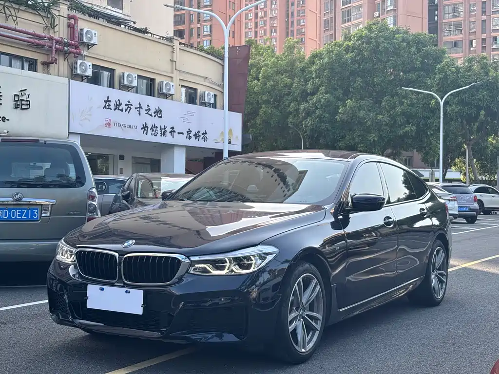 BMW 6 Series GT 2020 — фото 1