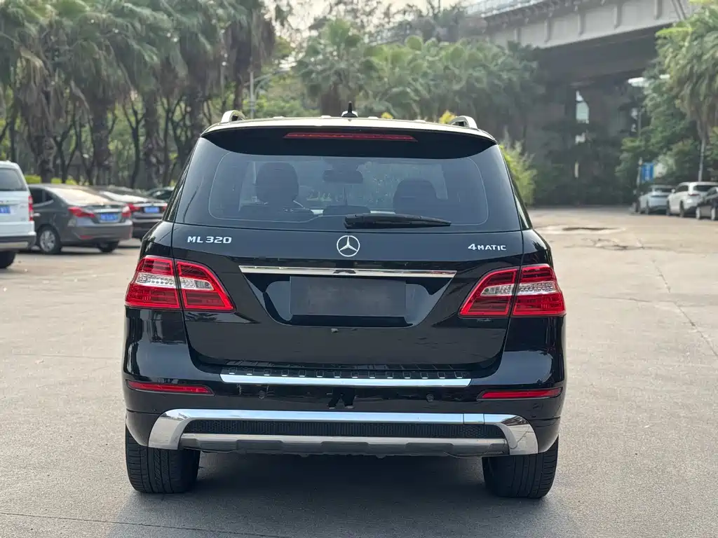 Mercedes-Benz M-Class 2015 — фото 5
