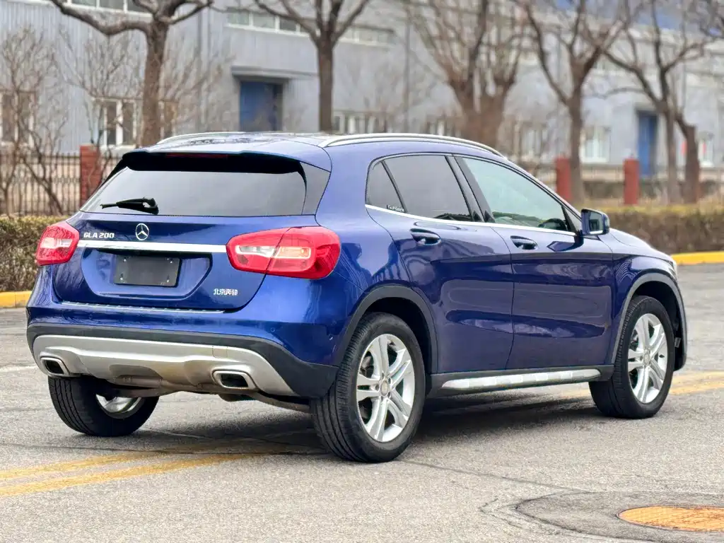 Mercedes-Benz GLA 2017 — фото 26