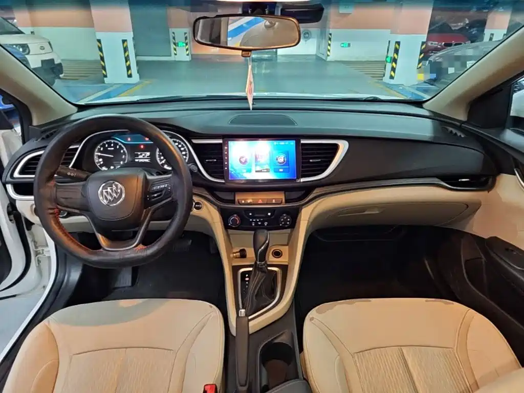 Buick Excelle GT 2017 — фото 10