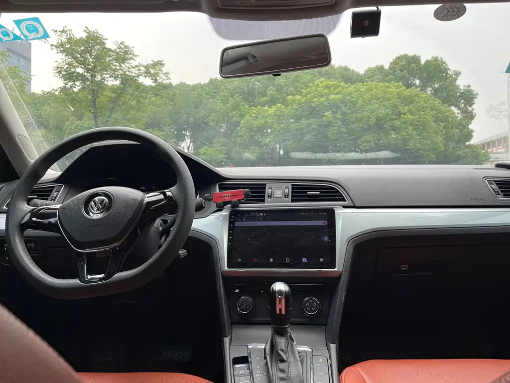 Volkswagen Lamando 2016