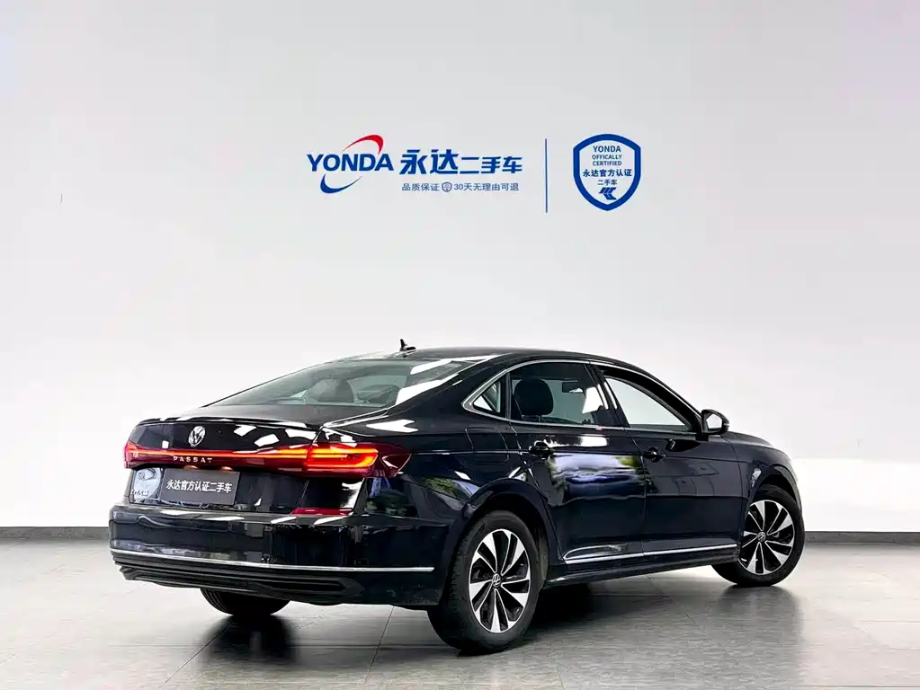 Volkswagen Passat 2025 — фото 4