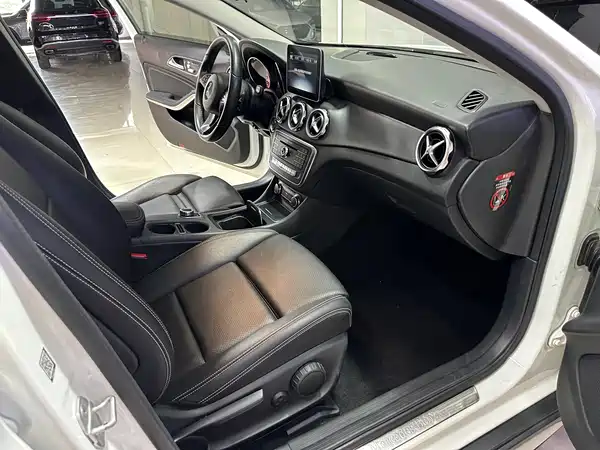 Mercedes-Benz GLA 2018
