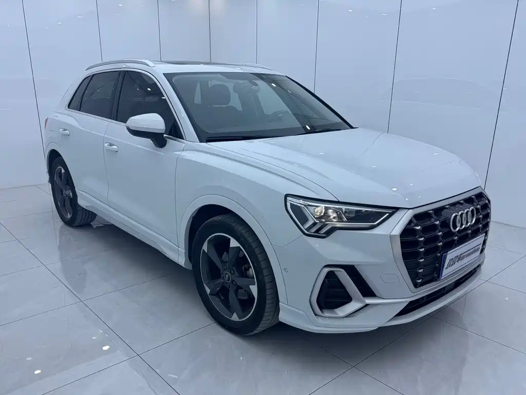 Audi Q3 2022