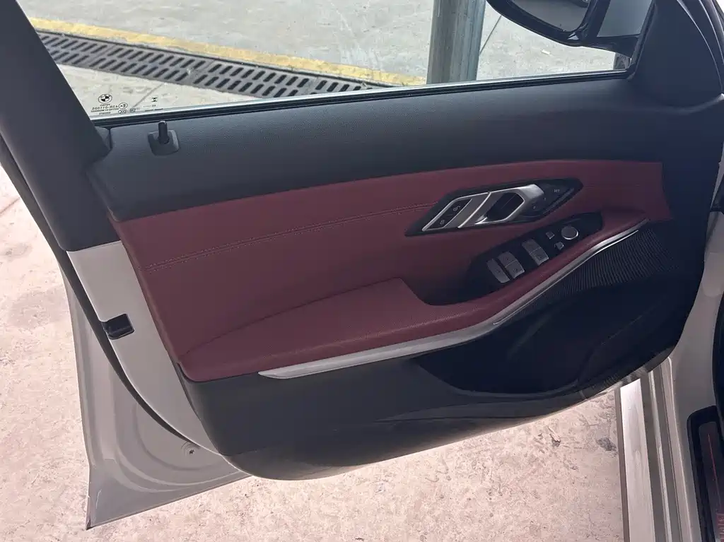BMW i3 2023 — фото 4
