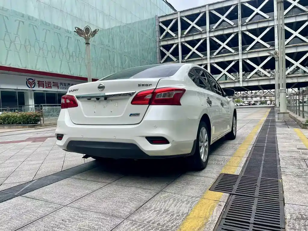 Nissan Sylphy 2017 — фото 5