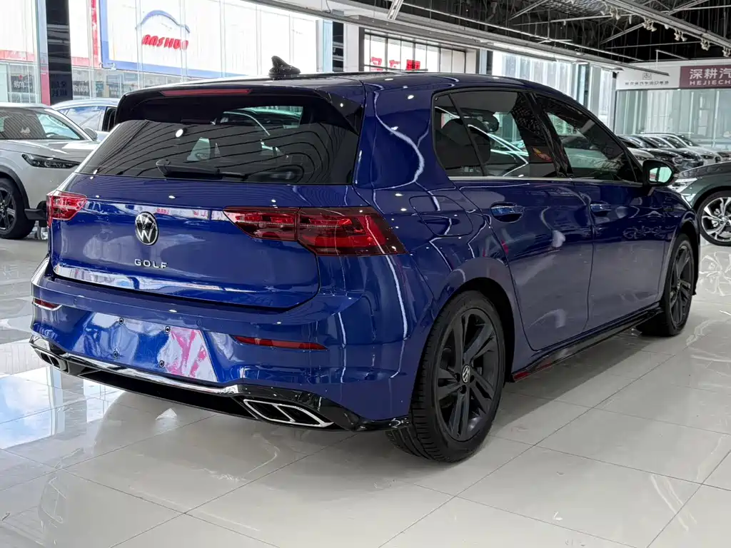 Volkswagen Golf 2023