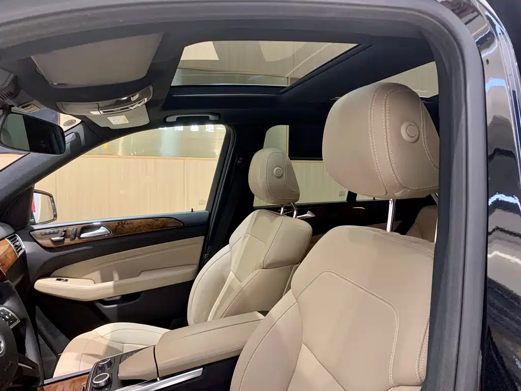 Mercedes-Benz M-Class 2015 — фото 15