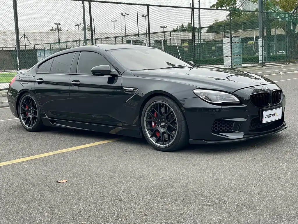 BMW M6 2017 — фото 3