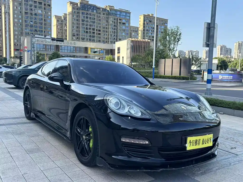 Porsche Panamera 2010
