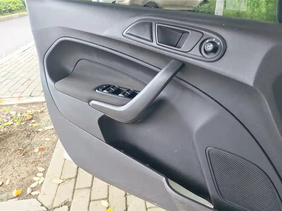 Ford Fiesta 2015