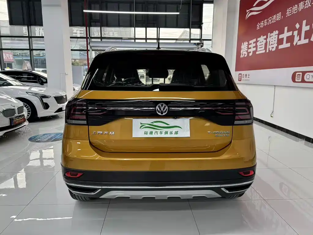 Volkswagen T-Cross 2020 — фото 16