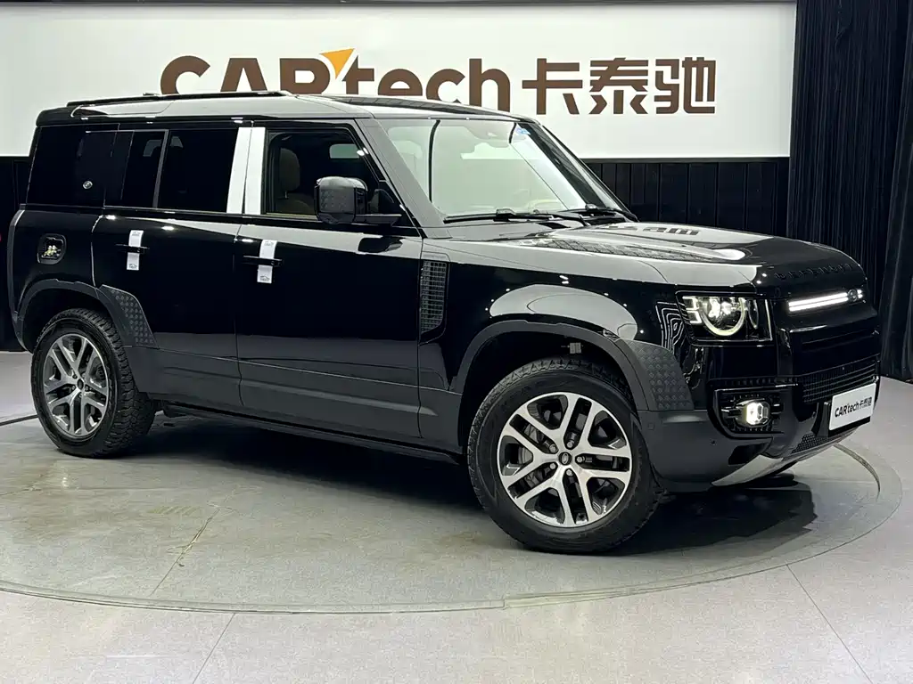 Land Rover Defender 2024 — фото 2