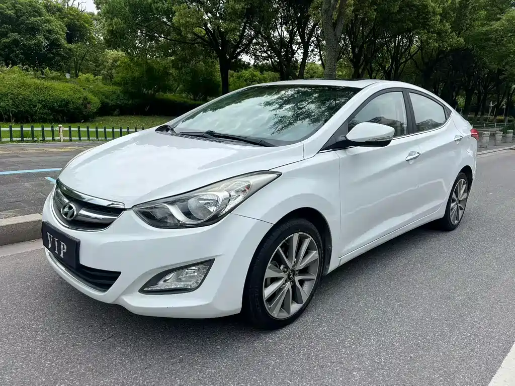 Hyundai Elantra Langdong 2016 — фото 1