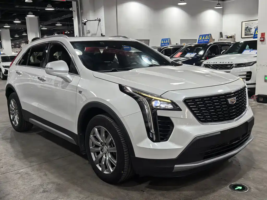 Cadillac XT4 2019 — фото 3