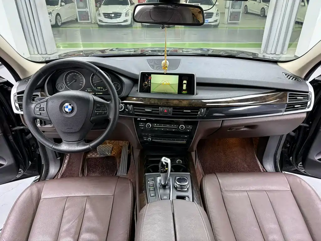 BMW X5 2015 — фото 7