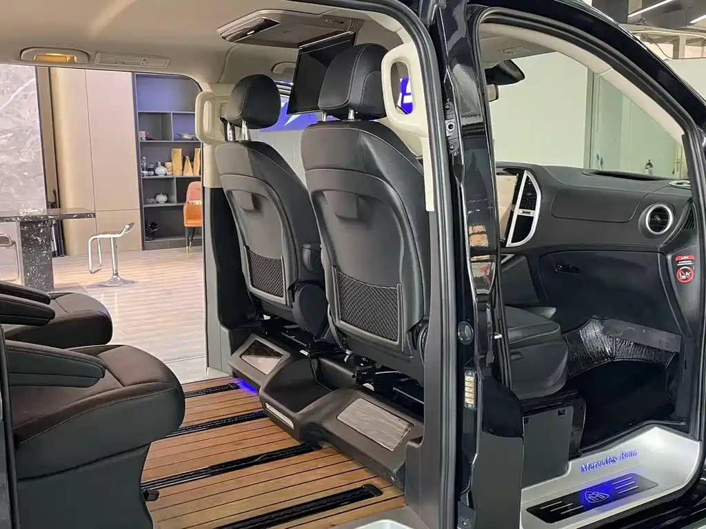 Mercedes-Benz Vito 2021 — фото 16