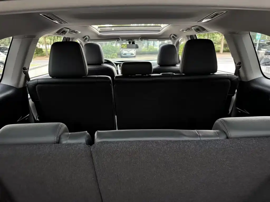 Toyota Highlander 2015 — фото 13