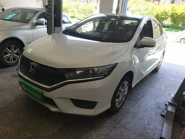 Honda Greiz 2018