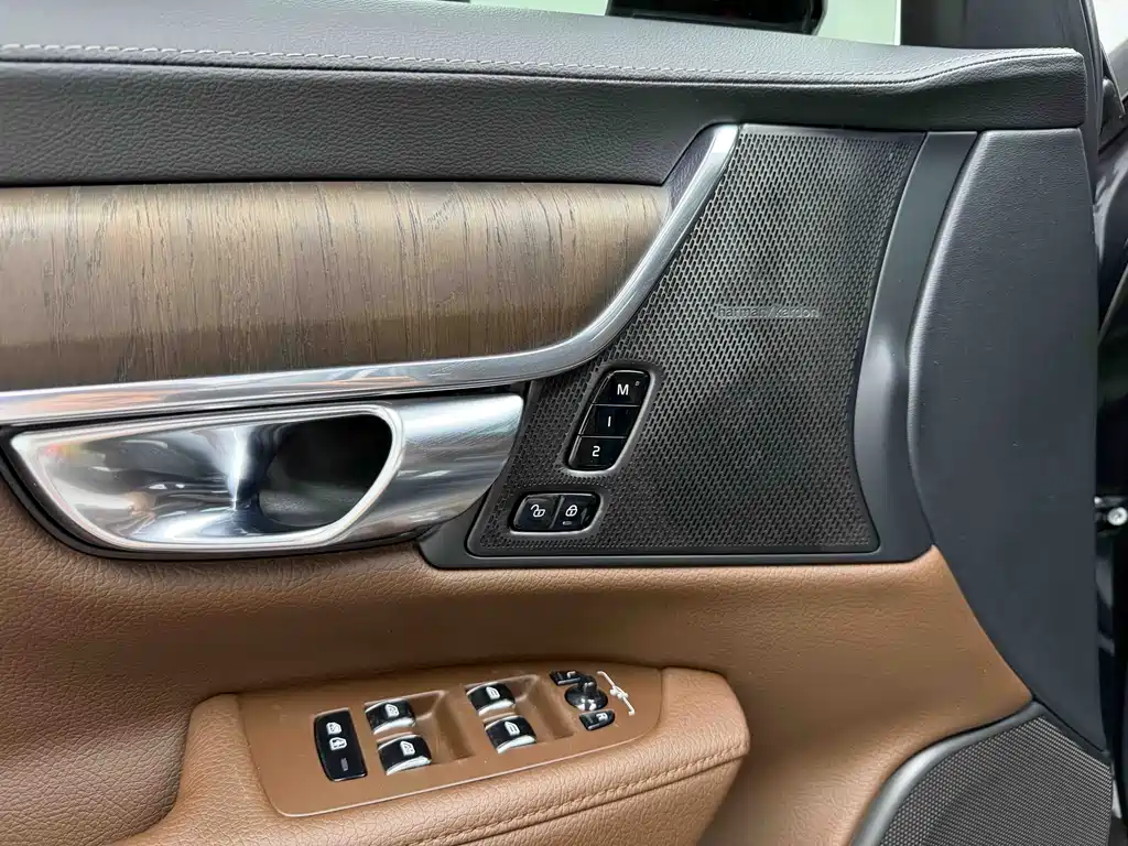 Volvo S90 2023 — фото 12