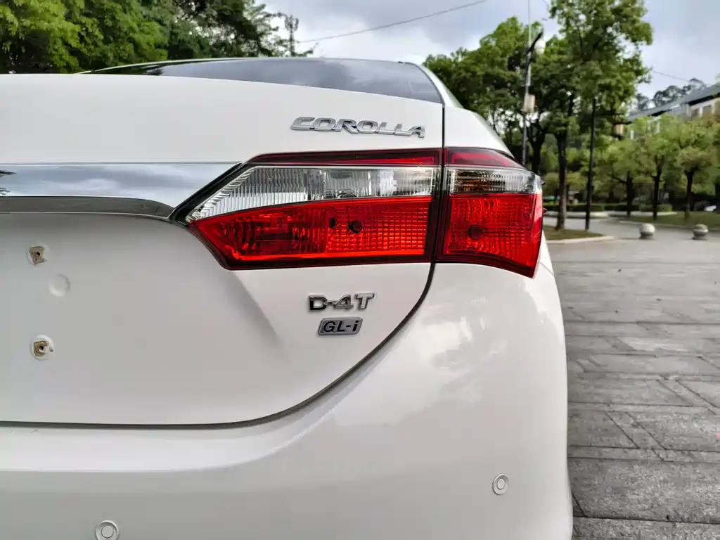 Toyota Corolla 2017 — фото 14