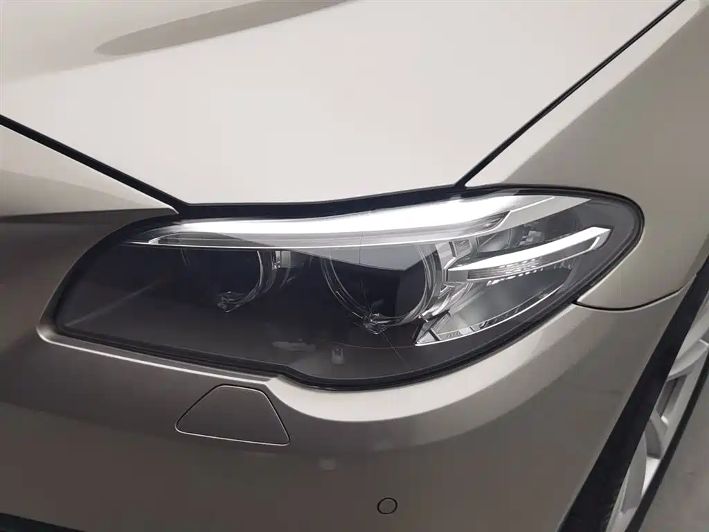 BMW 5 Series 2016