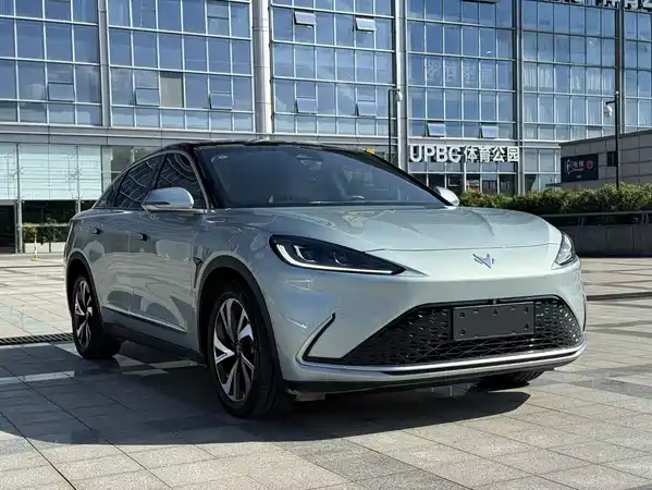 Arcfox Alpha S 2021