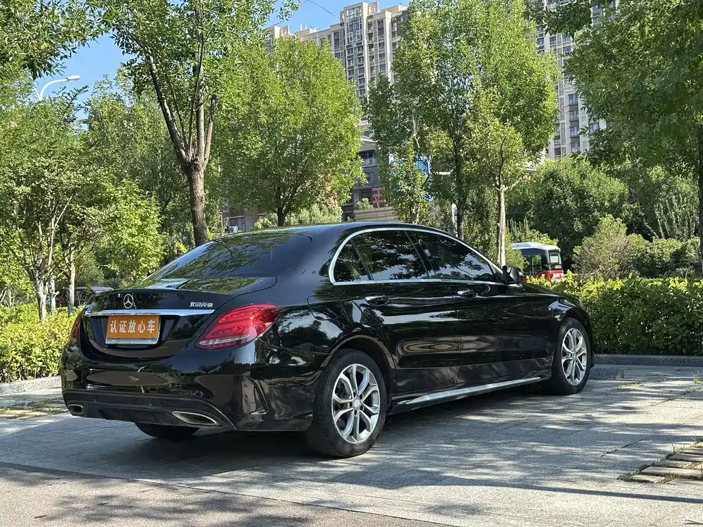 Mercedes-Benz C-Class 2015