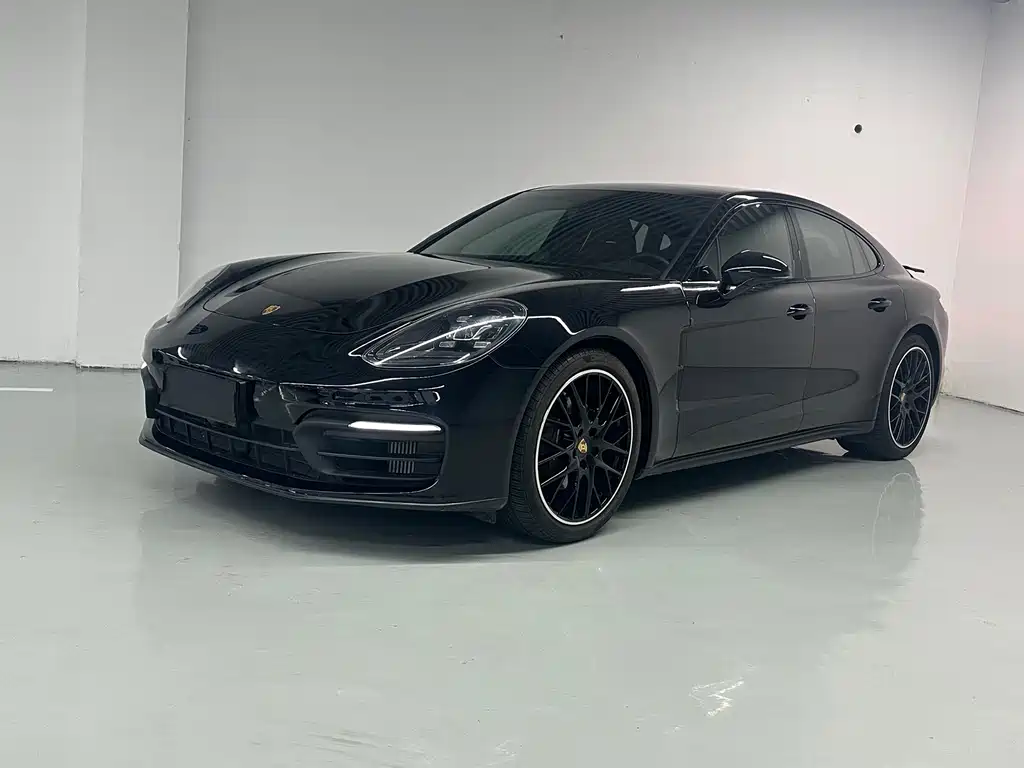 Porsche Panamera 2022 — фото 1