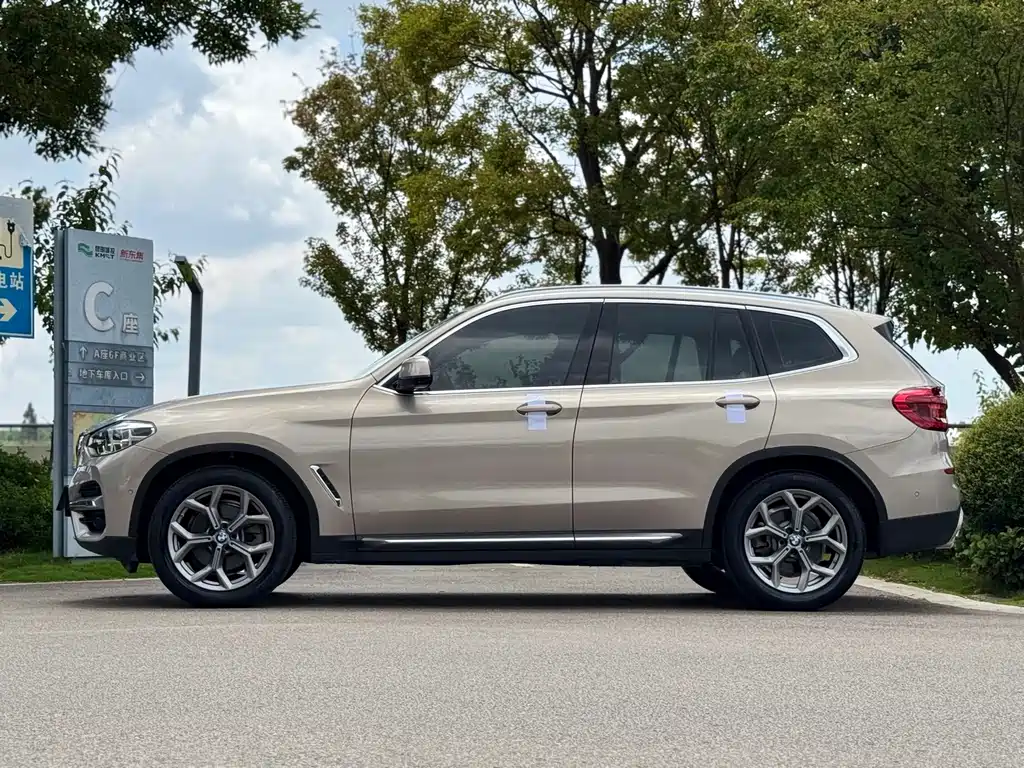 BMW X3 2021 — фото 10