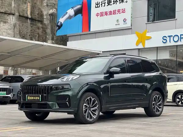 Lynk & Co 09 EM-P 2024