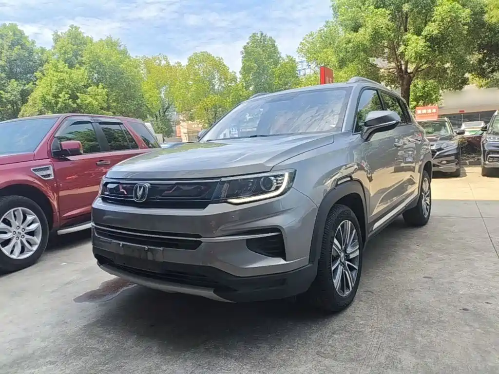 Changan CS35PLUS 2020 — фото 1