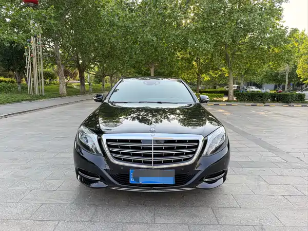 Mercedes-Benz Maybach S-Class 2015