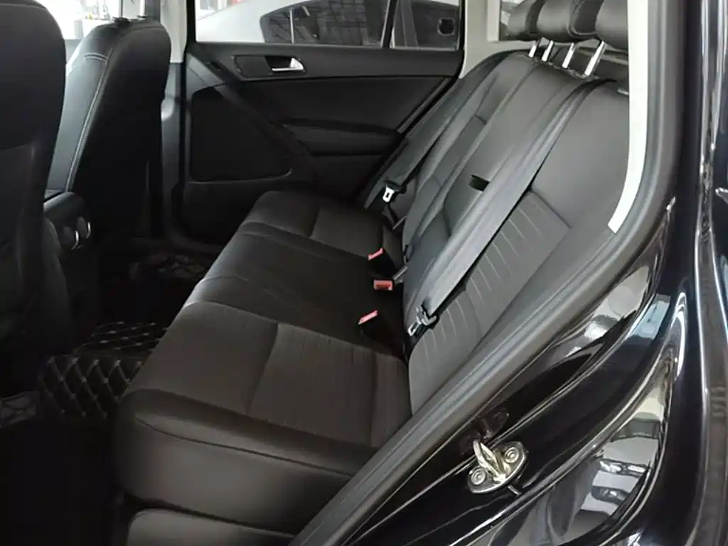 Volkswagen Tiguan 2017 — фото 17