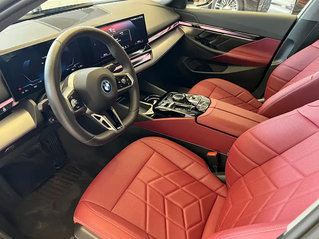 BMW i5 2025 — фото 8