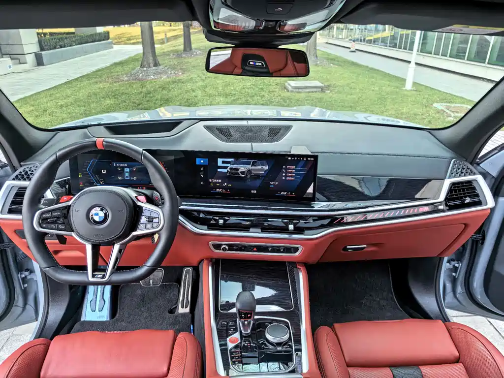 BMW X5 M 2023 — фото 16