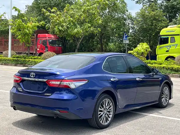 Toyota Camry 2018