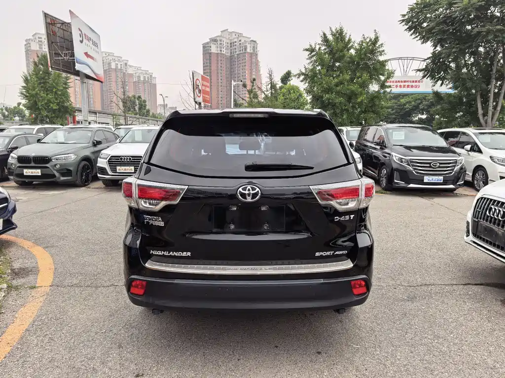 Toyota Highlander 2015